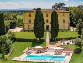 Hotels in Torrita Di Siena
